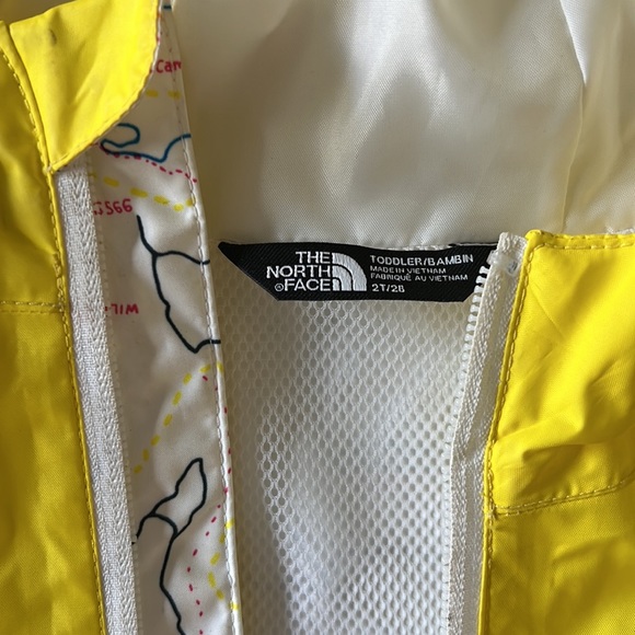 North Face raincoat - Picture 2 of 2